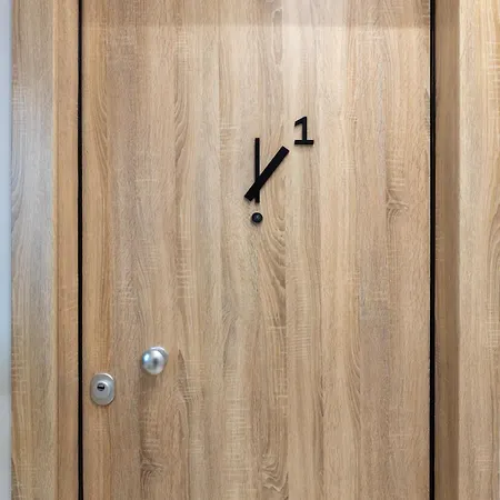 Clock Central Stay Ksanti Zewnętrze zdjęcie