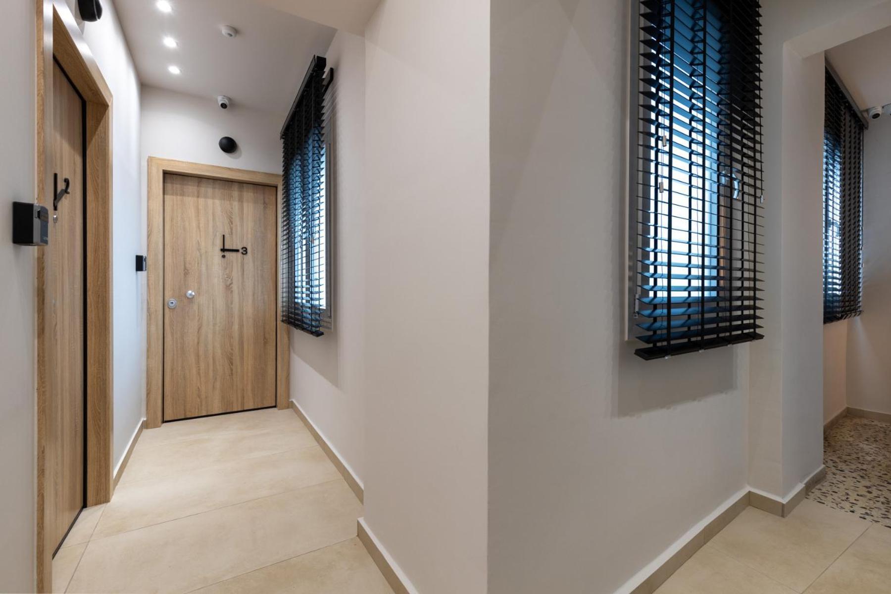 Clock Apartment